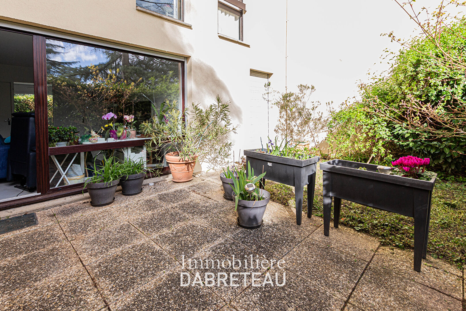 Agence immobilière de LIMOUZI TRANSACTION