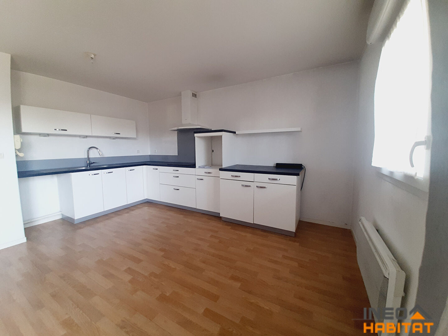 Photo Appartement T3 Melesse image 3/6