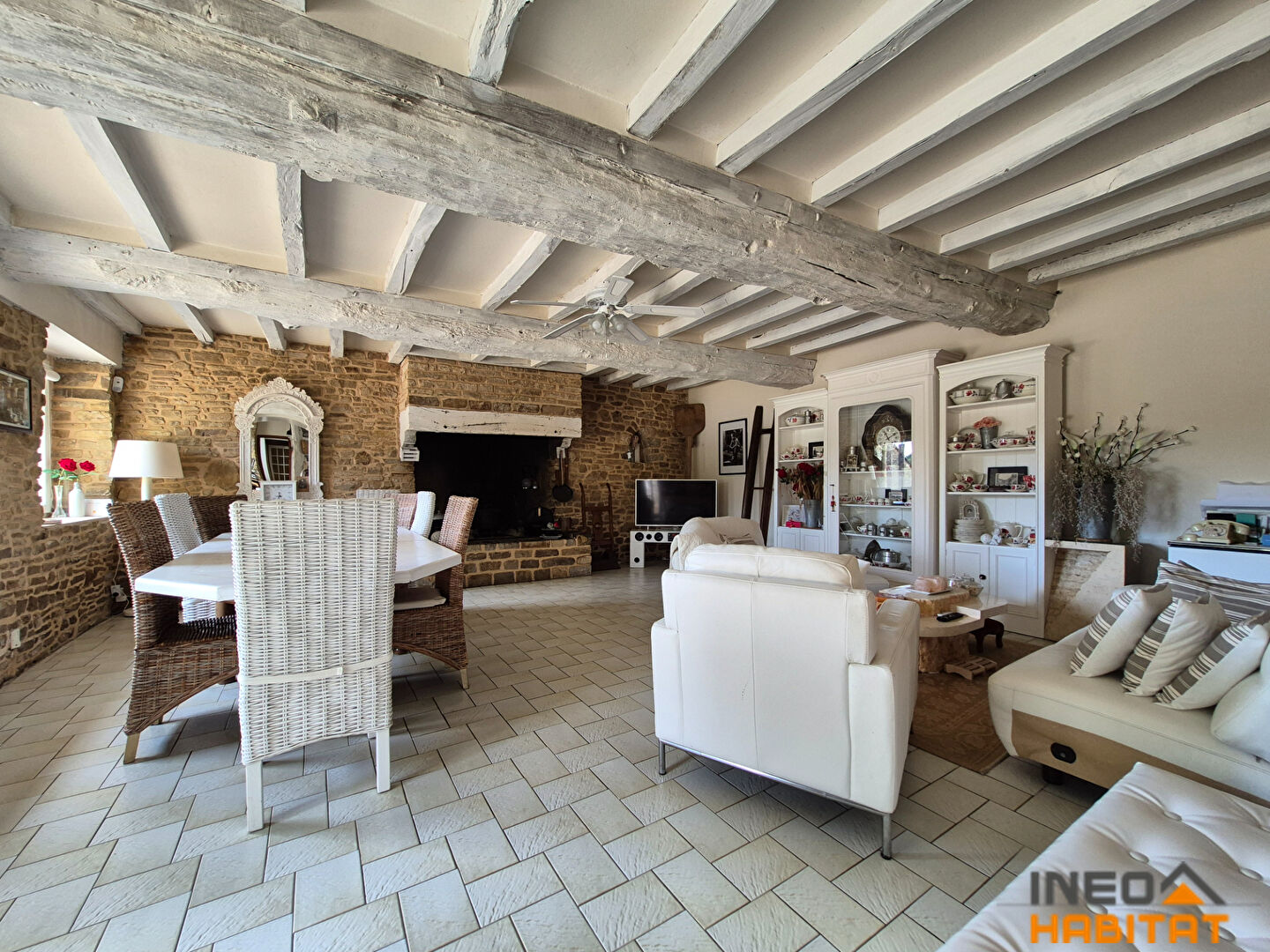 Photo Maison Bourg Des Comptes 5 pièce(s) 138 m2 image 5/6