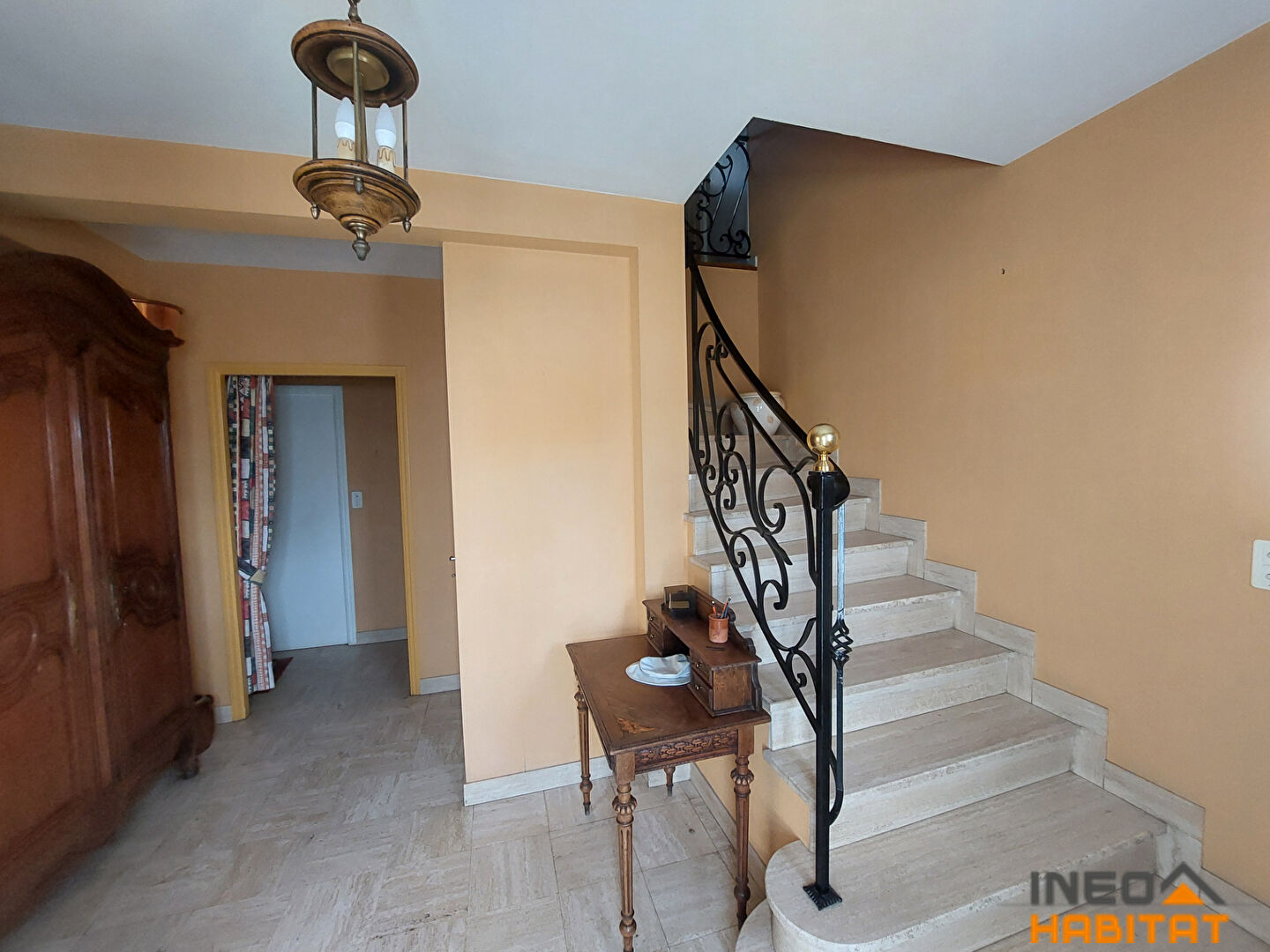 Photo Maison de bourg TINTENIAC image 2/6