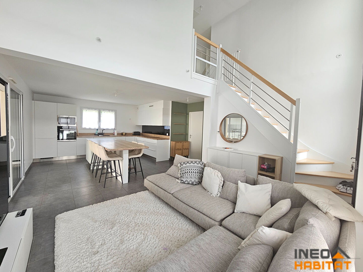 Photo EXCLUSIVITÉ INEO HABITAT - Maison contemporaine - 4 chambres - Garage - GEVEZÉ image 2/6