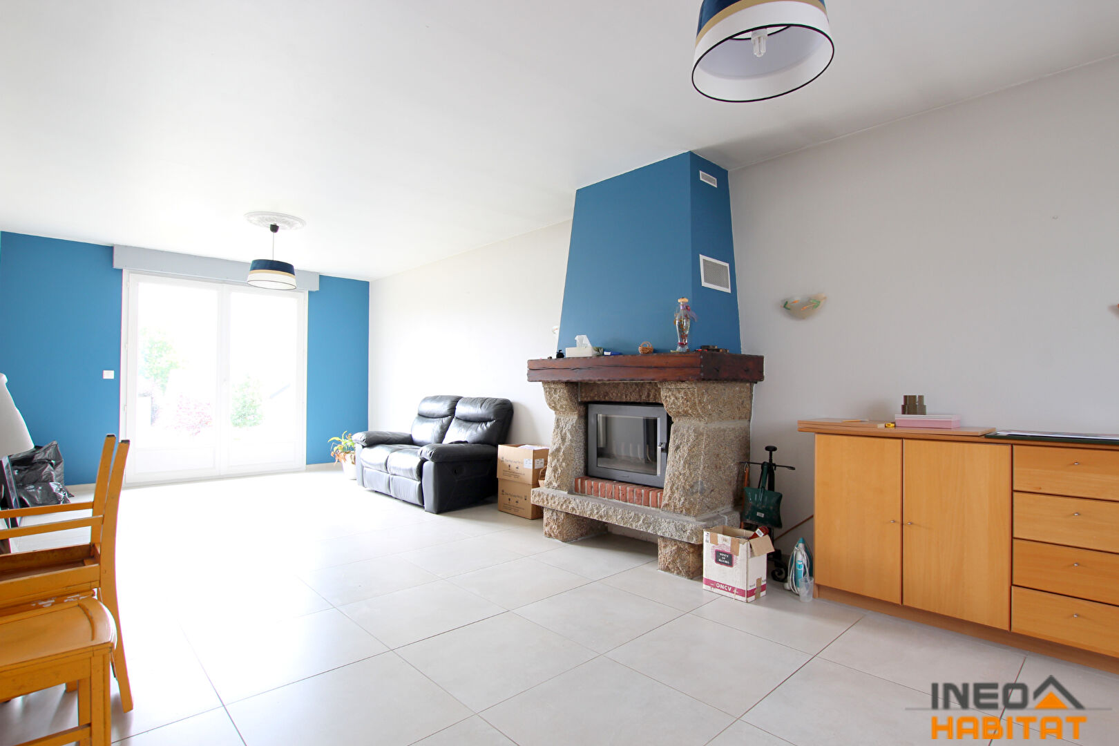 Photo Maison Bourg Des Comptes 7 pièce(s) 126 m2 image 2/6