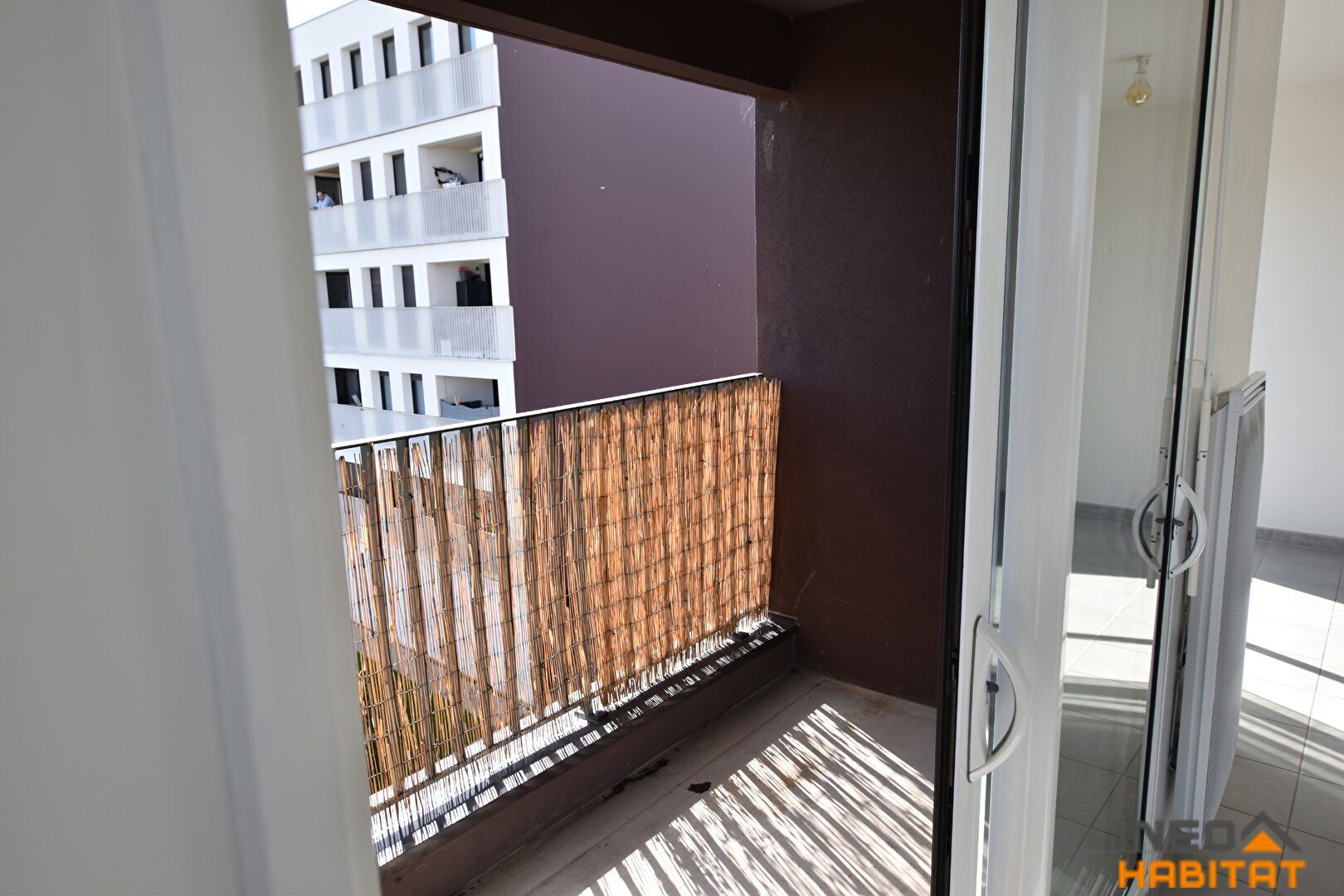 Photo Saint Jacques De La Lande - Appartement T3 De 65.50m² image 2/5