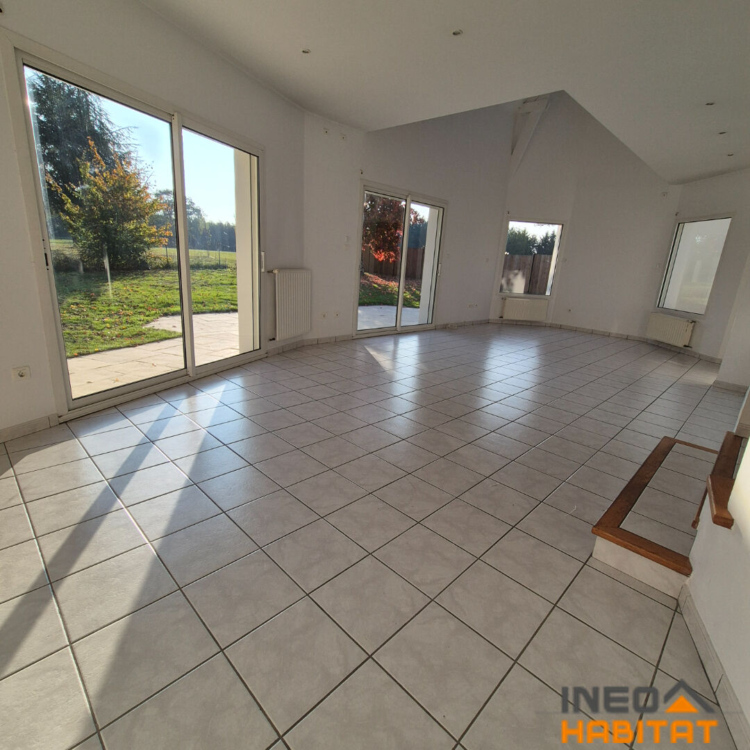 Photo Bruz - Golf De Cicé Blossac - Maison De 137m² , 4 Chambres image 3/6