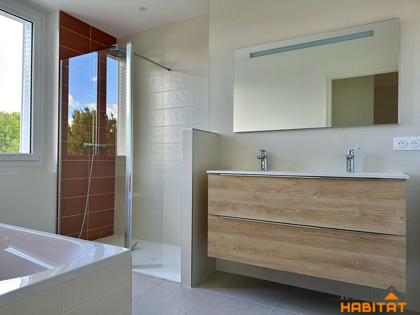 Photo CHAVAGNE - Maison Familiale Rénovée En 2024 image 6/6