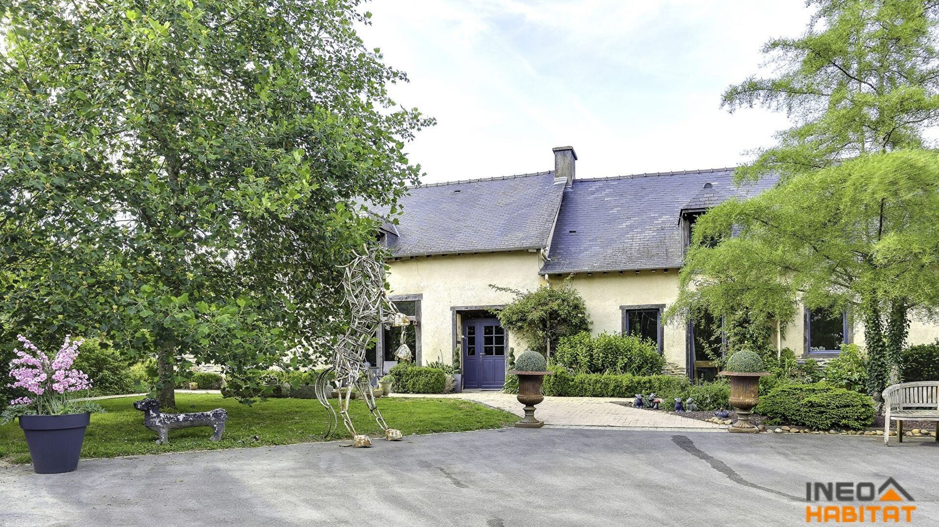 Photo Domloup - Magnifique Longère Rénovée De 270m² image 2/6