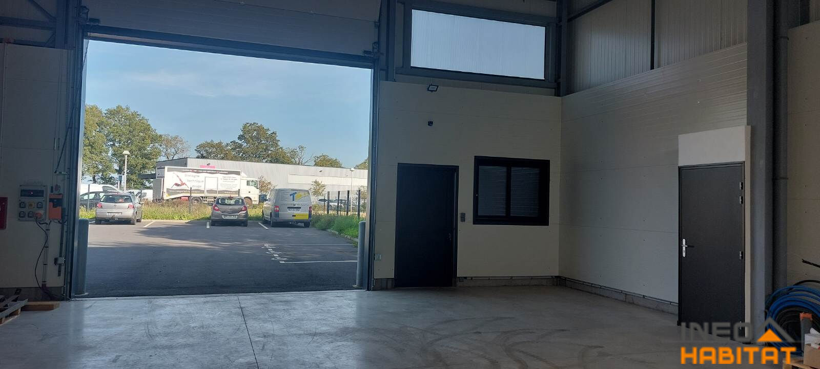 Photo Hangar professionnel Guichen 138 m2 image 3/3