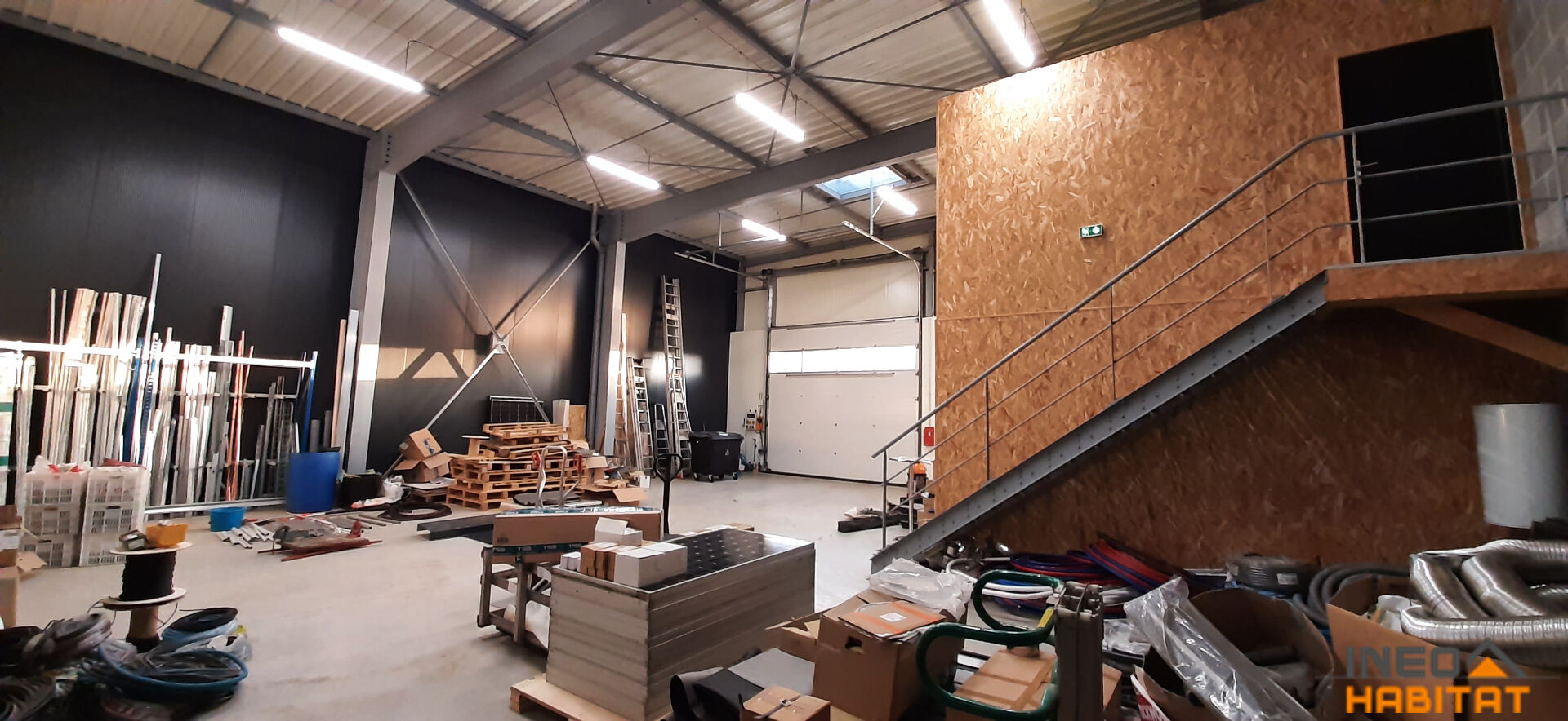 Photo Hangar professionnel Guichen 233m2 image 5/6