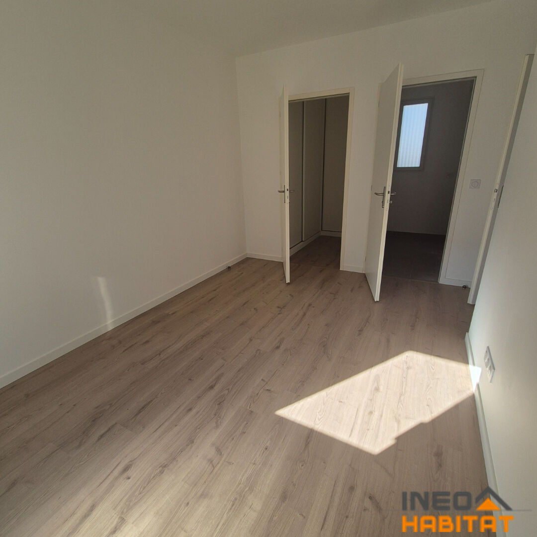 Photo Rennes-gayeulles-maison T4 De 102.36m² Avec Terasse Et Jardin image 4/6