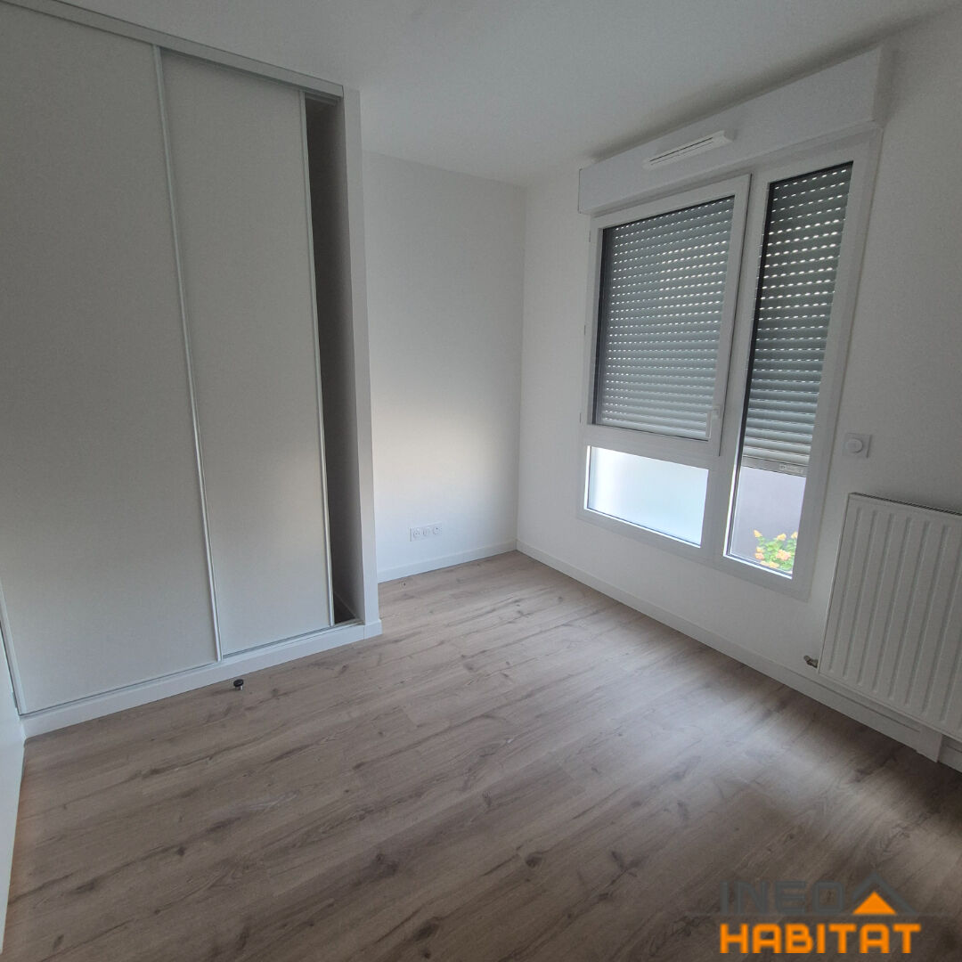 Photo Rennes-gayeulles-maison T4 De 102.36m² Avec Terasse Et Jardin image 5/6