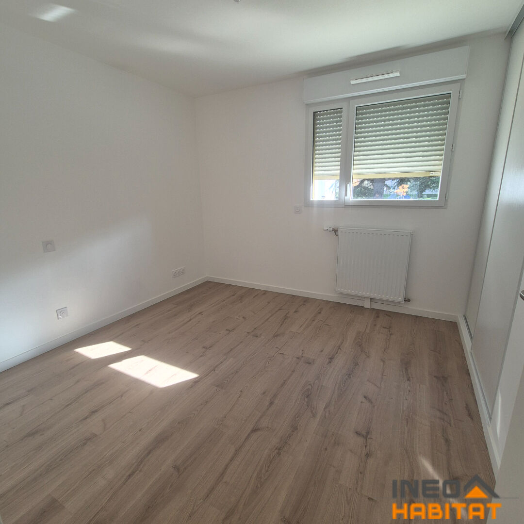 Photo Rennes-gayeulles-maison T4 De 102.36m² Avec Terasse Et Jardin image 6/6