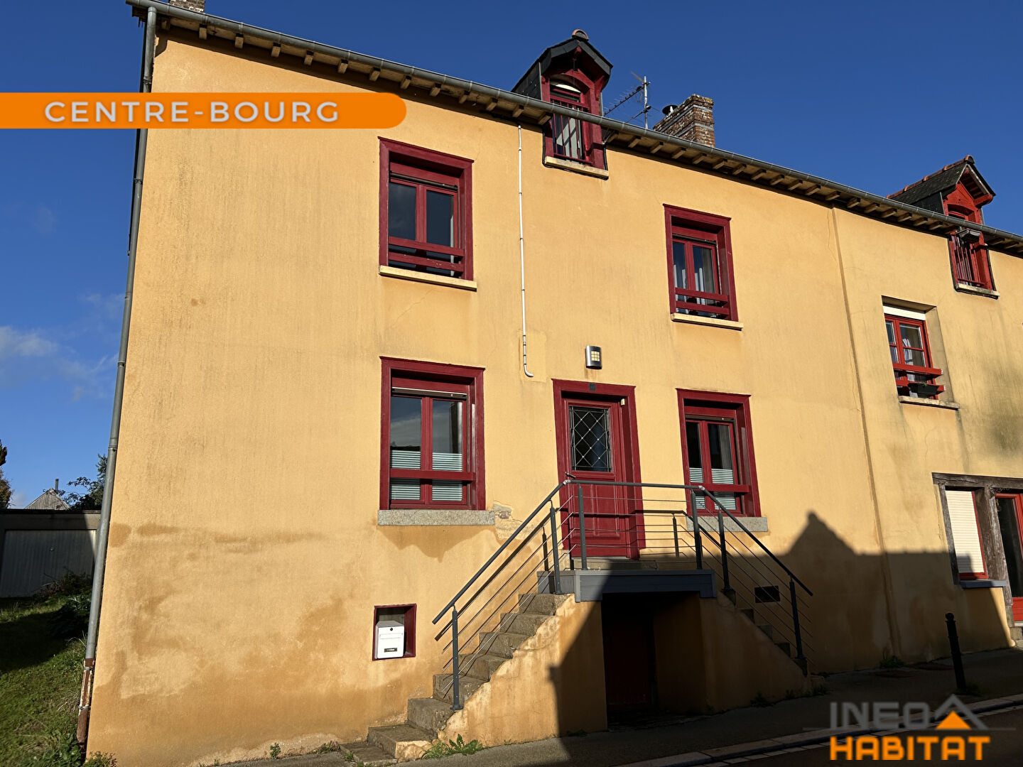 Photo Maison Parthenay De Bretagne 103 m2 image 1/6