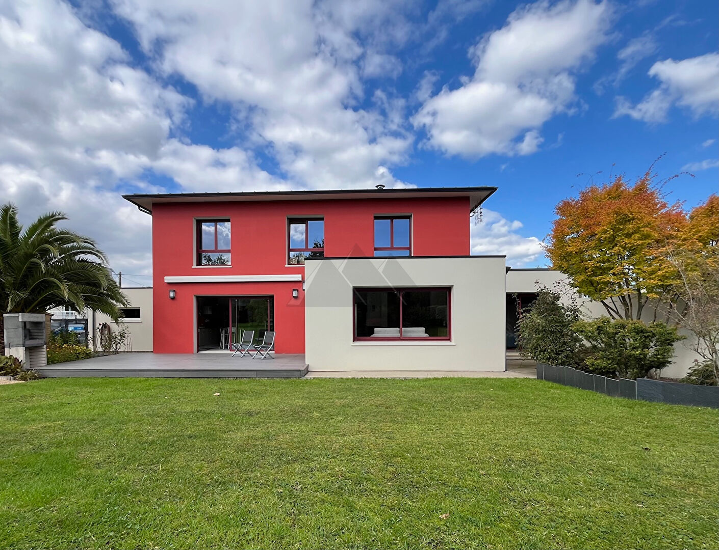 MAISON D'ARCHITECTE A VENDRE PLOUGASTEL-DAOULAS