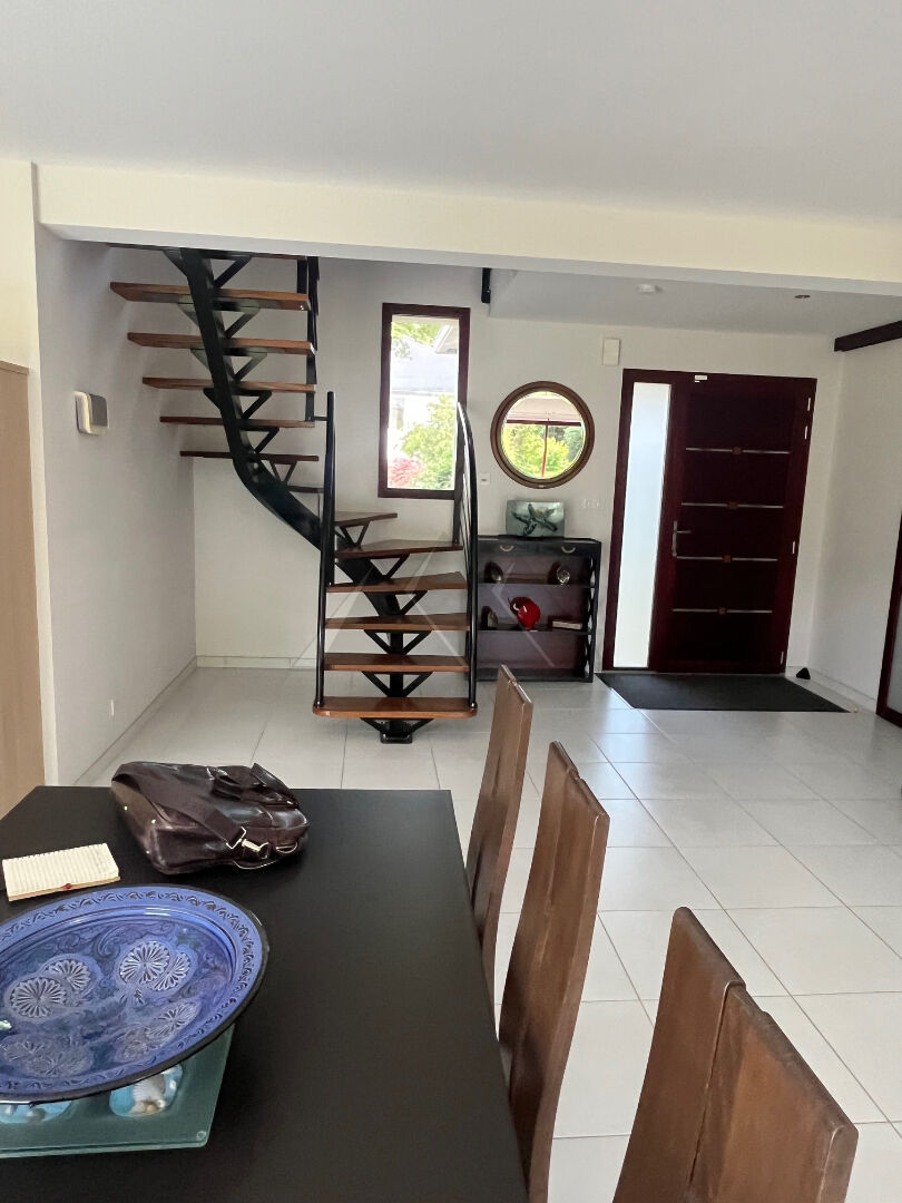 Photo MAISON D'ARCHITECTE A VENDRE PLOUGASTEL-DAOULAS image 4/5