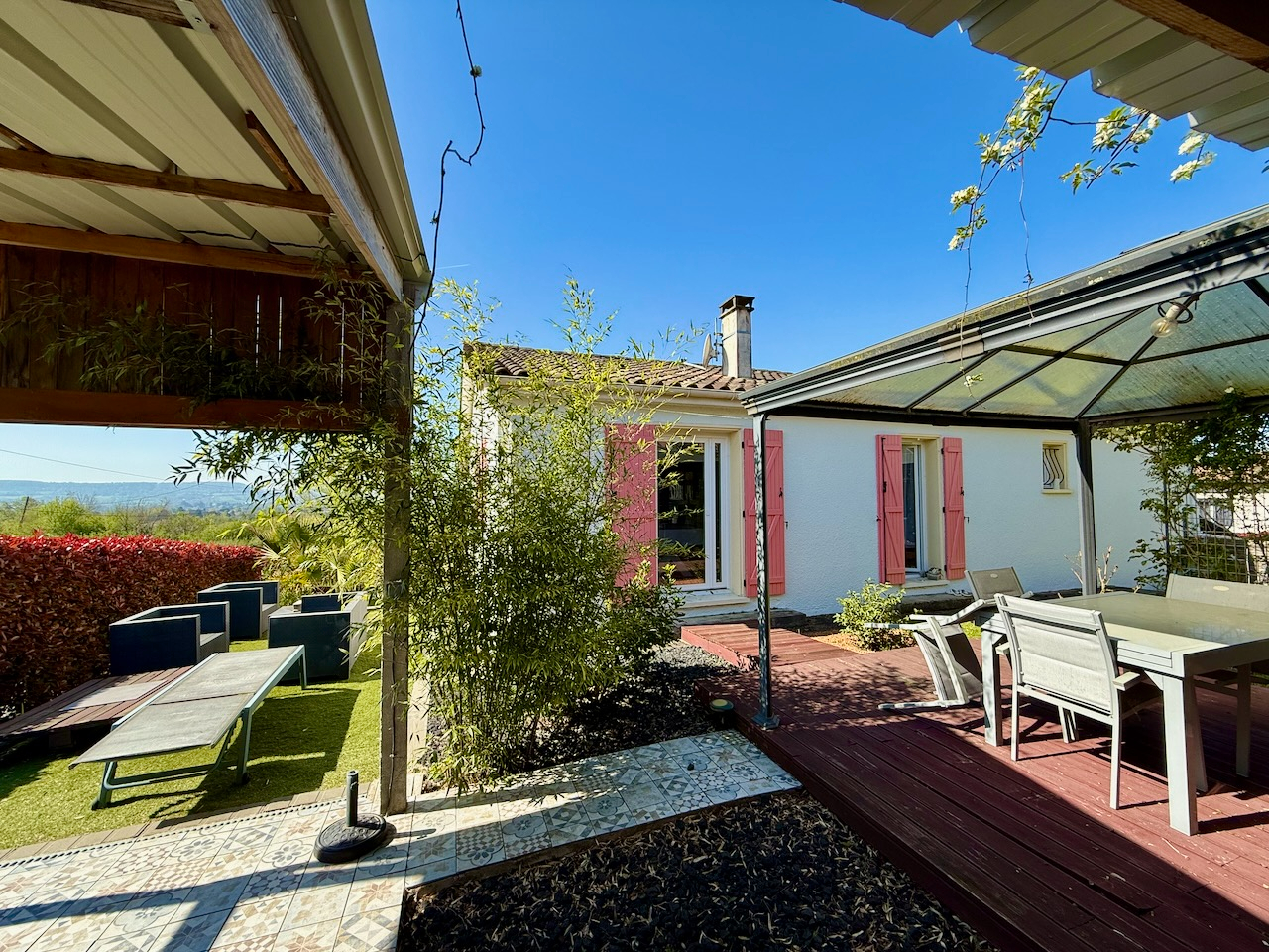 Photo Maison familiale avec spa, terrasse et grand garage- Villeneuve-sur-Lot image 4/6