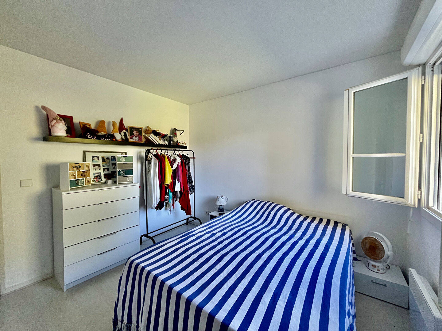 Photo IDEAL INVESTISSEUR !! Secteur Villeneuve/Lot , appartement  de type 2 de 46,44m2 avec parking dans une superbe résidence.  Venez découvrir un superbe appartement vendu loué 434,97 charges comprises depuis aout 2024. Préavis reçu, départ du locataire prév image 2/6