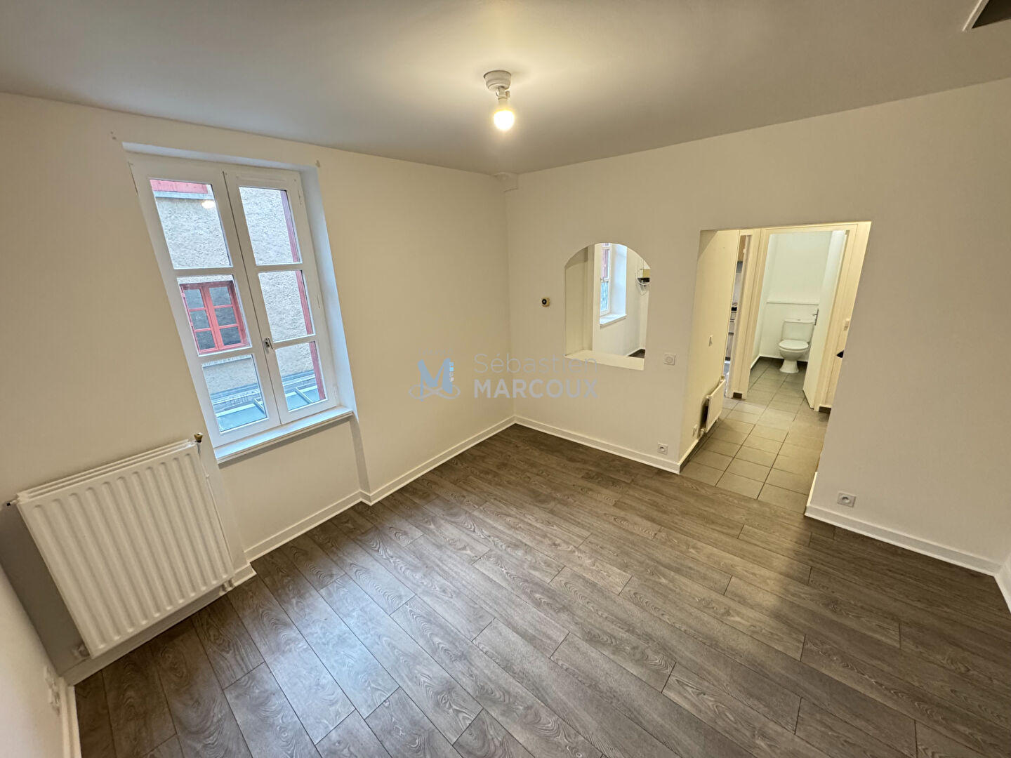 Photo MONTBRISON - Appartement de type T3 - 54.42 m² habitables en duplex image 2/6