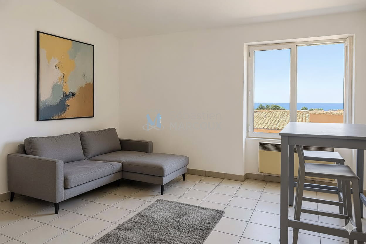 MONTBRISON - Appartement T2 - 28.85 M² hab - 3ème étage - cuisine meublée