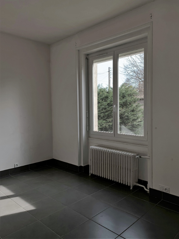 Photo MONTBRISON - Maison bourgeoise type T7 - 159 m² hab image 2/6