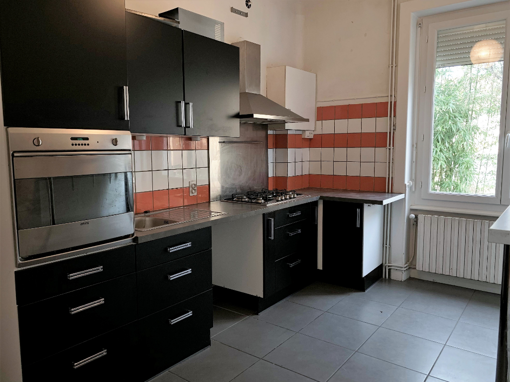 Photo MONTBRISON - Maison bourgeoise type T7 - 159 m² hab image 3/6