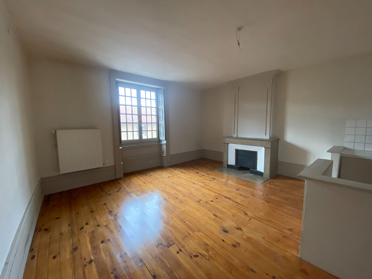 Photo MONTBRISON - Appartement  T2 - 58.40 m2 habitables image 4/5