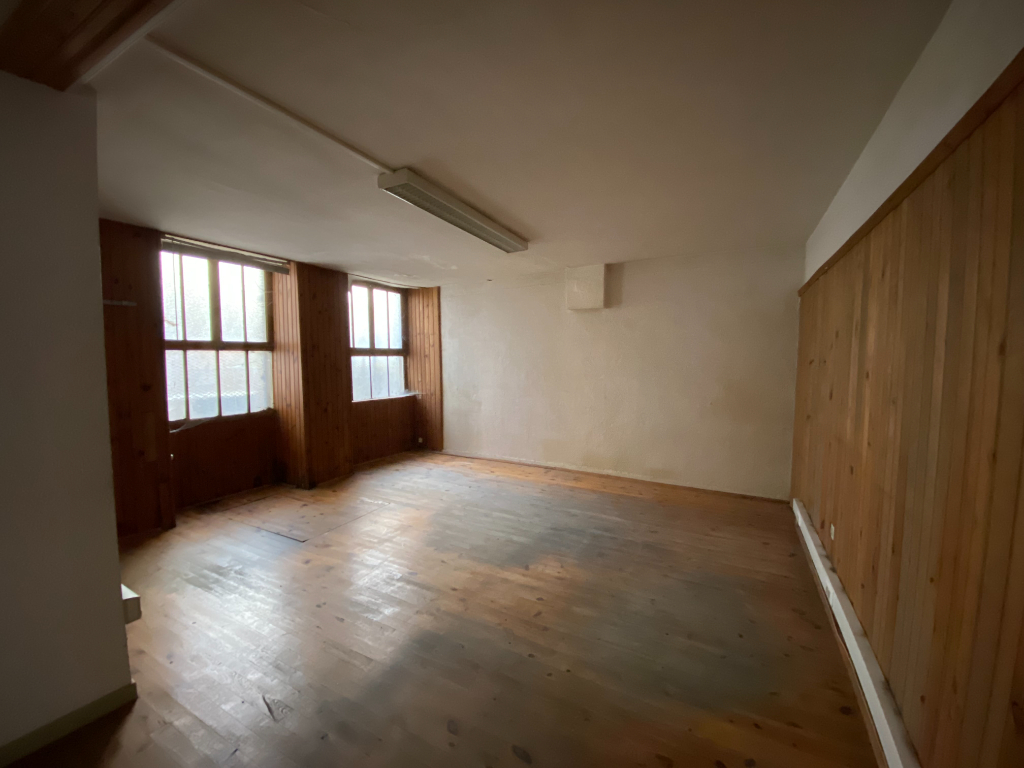 MONTBRISON CENTRE - Bureaux 60.45 m² utiles