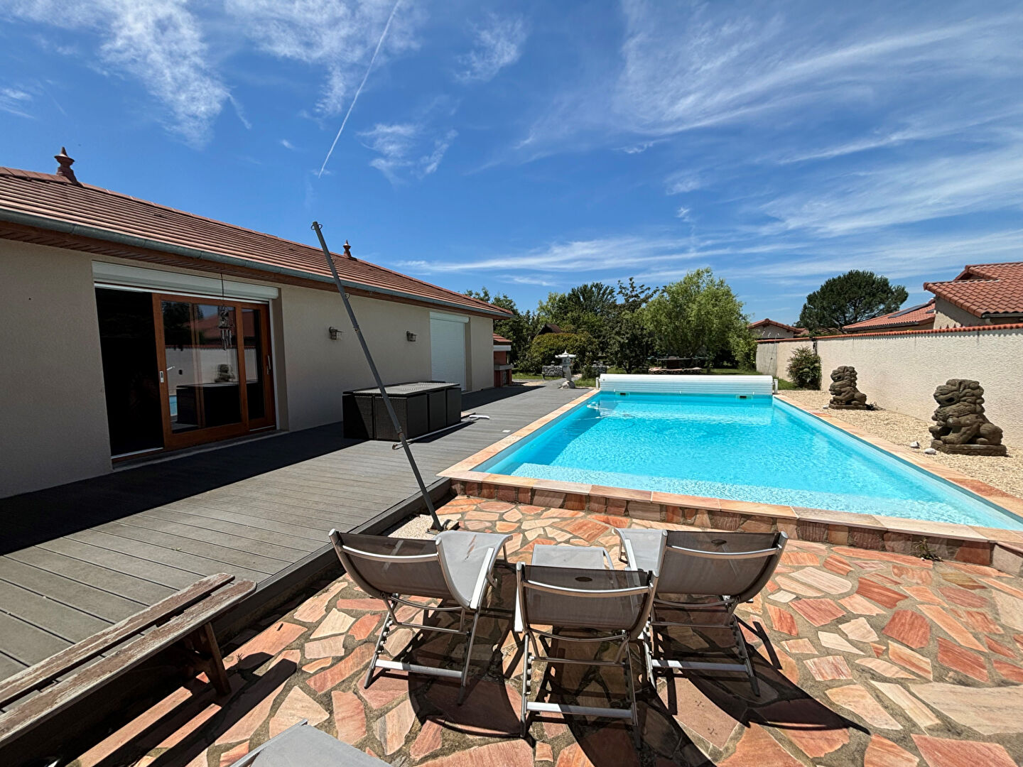 Photo L'hôpital Le Grand Villa  F 7 (275.69 m2 hab)  Piscine garage dépendances terrain 2 251 m2 image 3/6