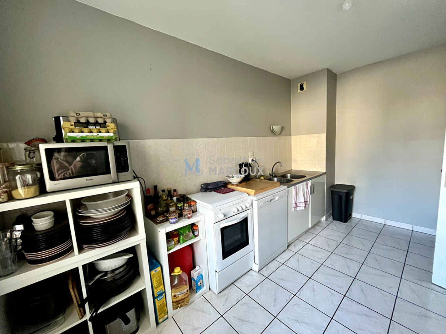 Photo En exclusivité - Idéal investisseur - Appartement F4 avec locataire en place à Sury-le-Comtal image 4/6