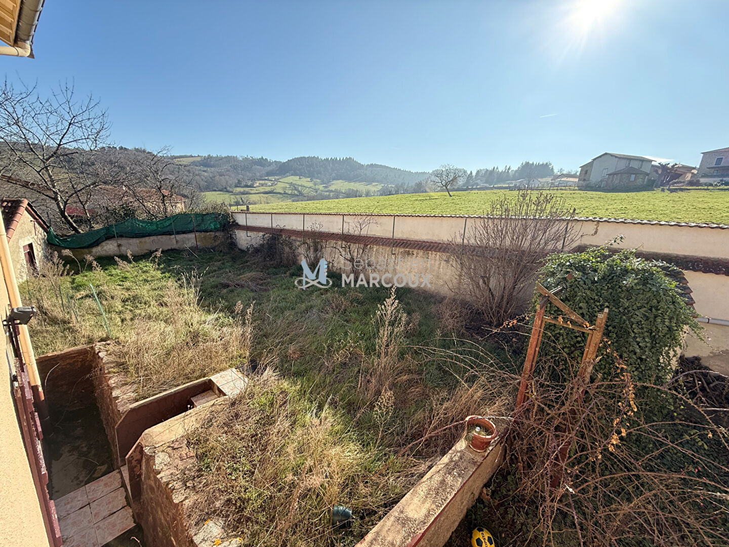 Photo Maison de village avec son jardin image 4/6