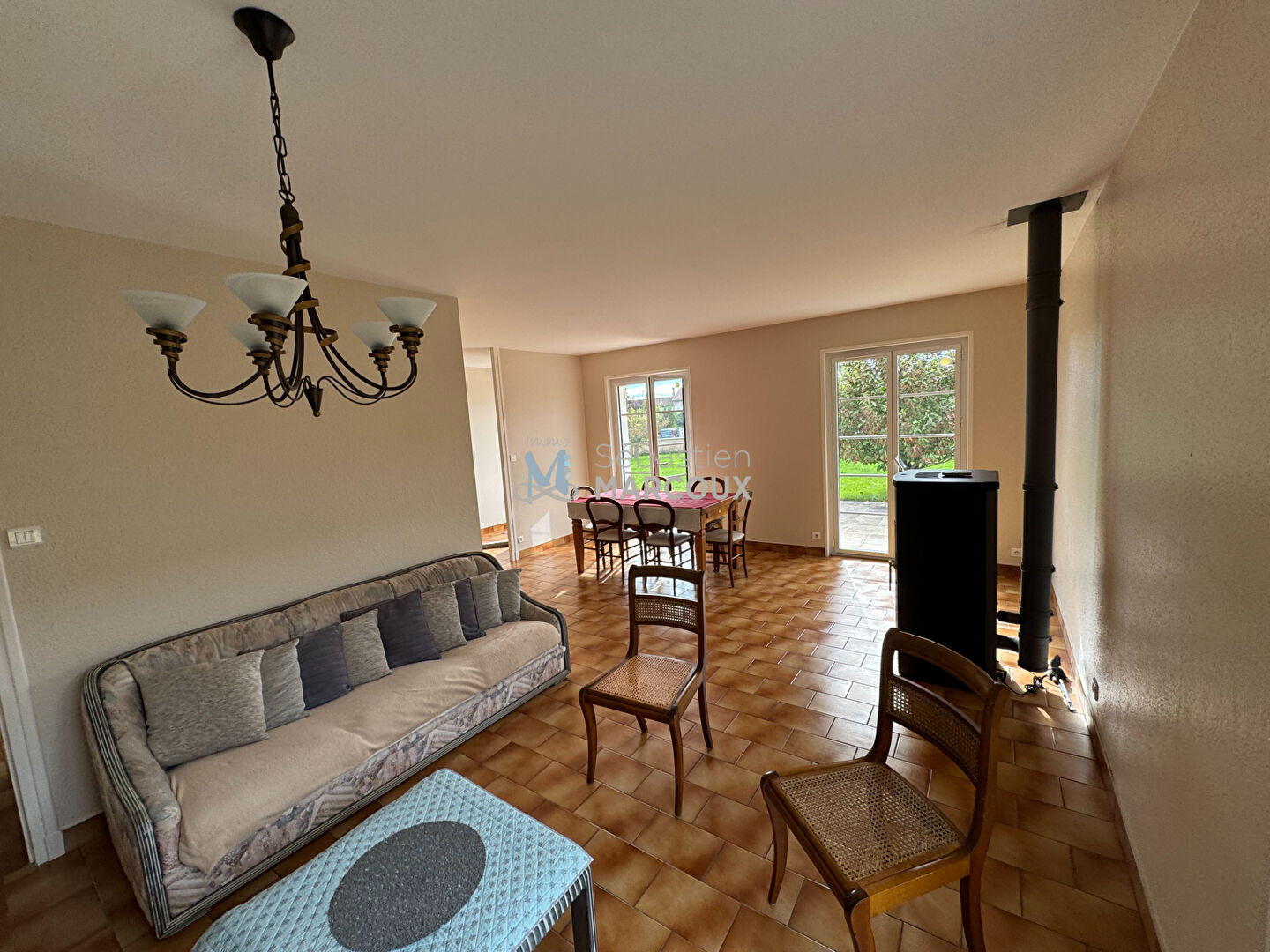 Photo À louer - Villa meublé de plain-pied F4 - Saint Thomas La Garde 4 pièce(s) 92.84 m2 image 5/6