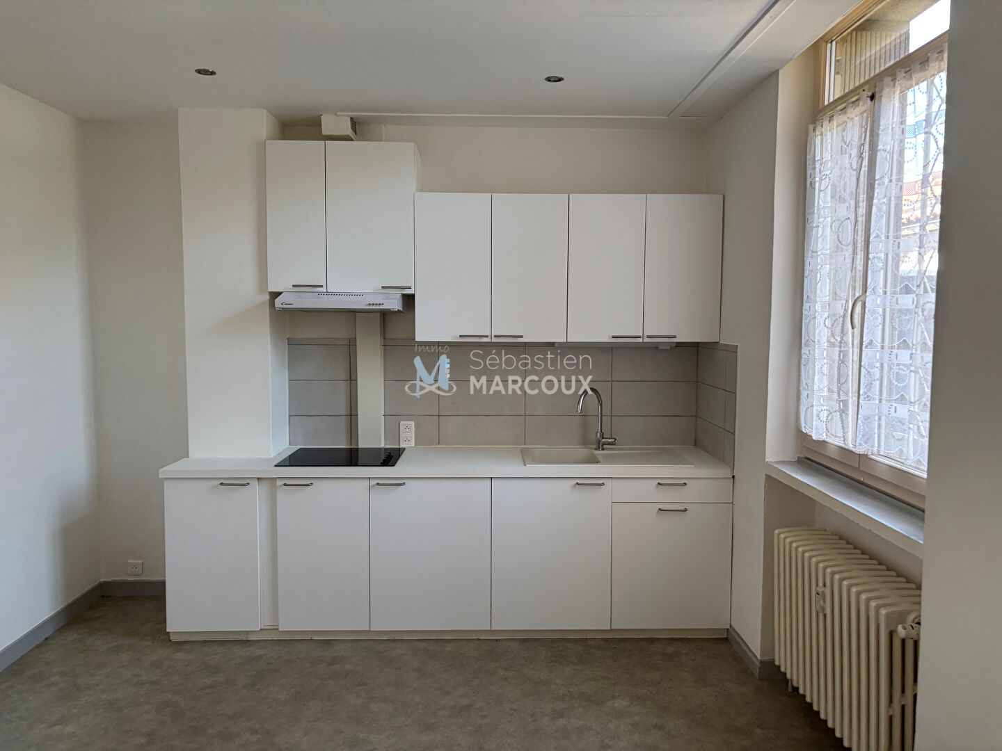 MONTBRISON APPARTEMENT F1 (39.41 M2 HAB) rdc