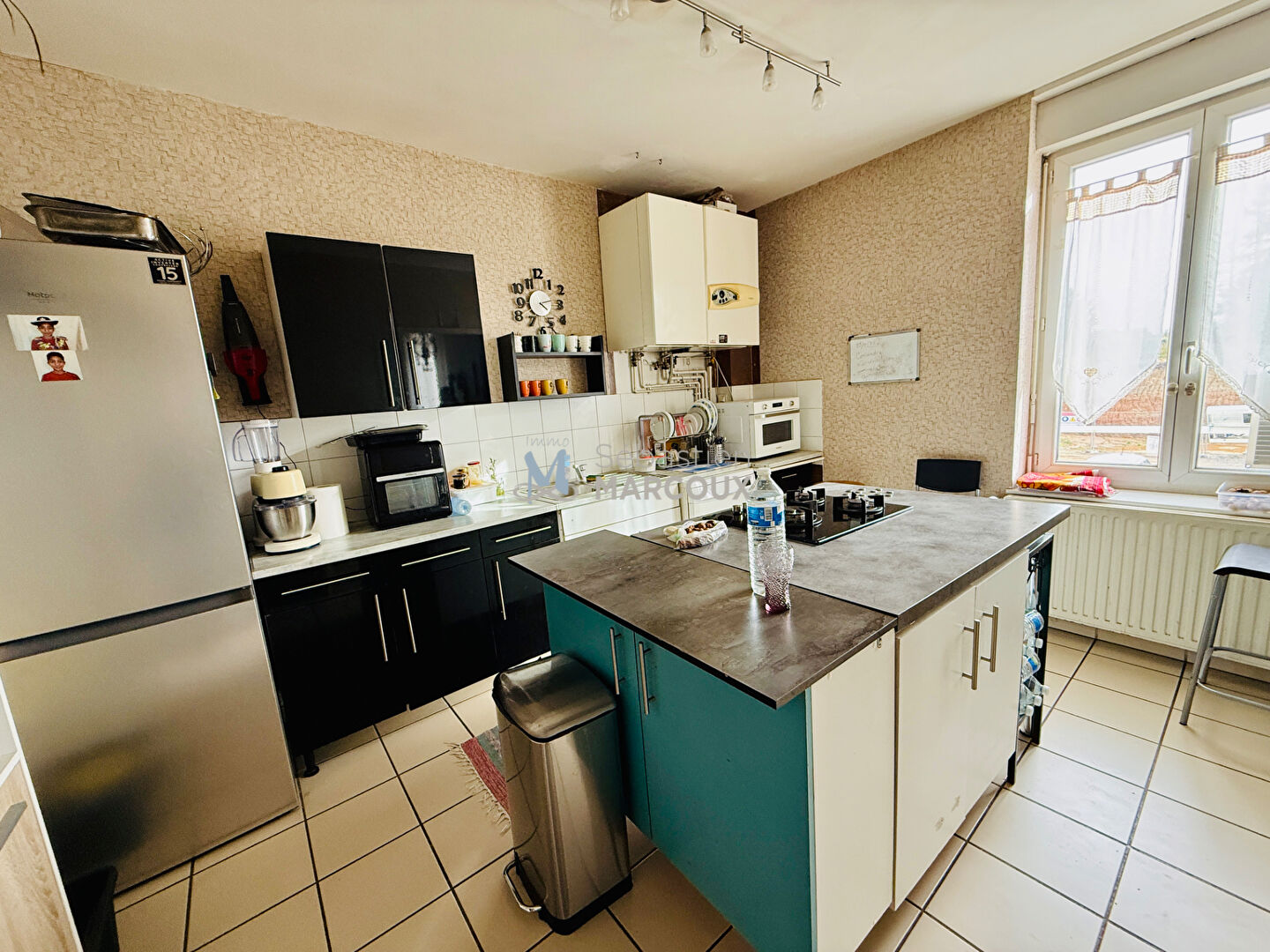 Savigneux APPARTEMENT F4 AU PREMIER ÉTAGE