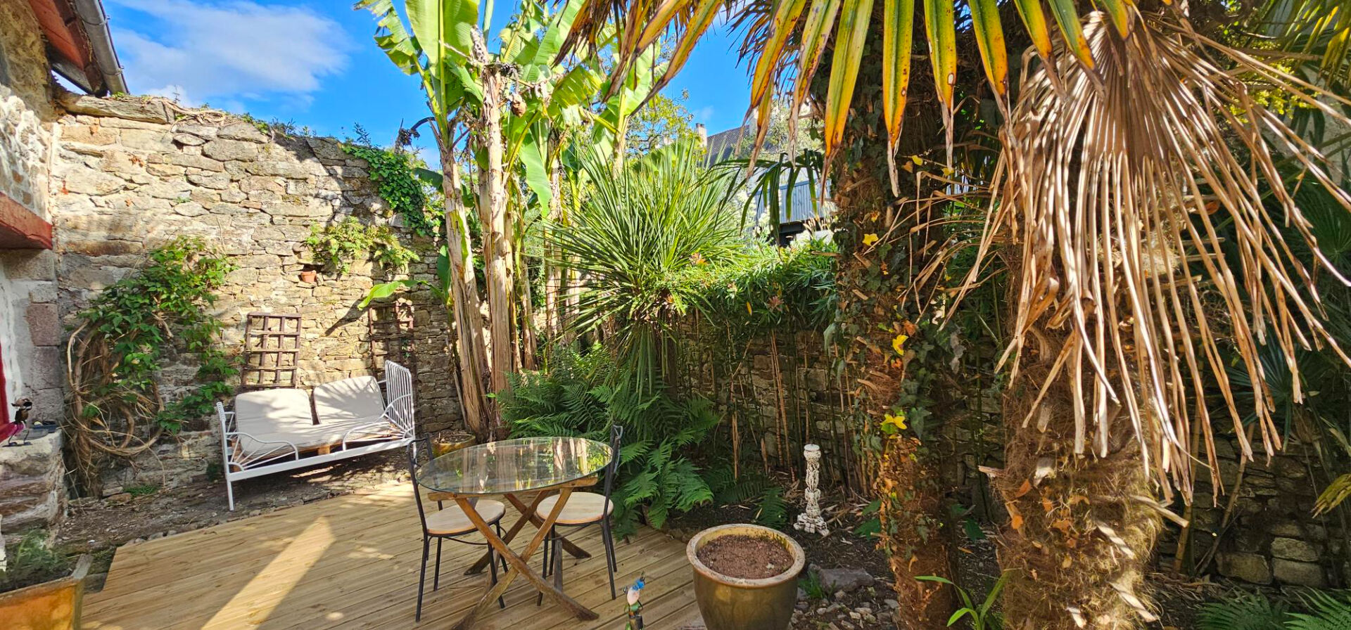 Agence immobilière de AGENCE IMMOBILIERE DE LOCMARIA