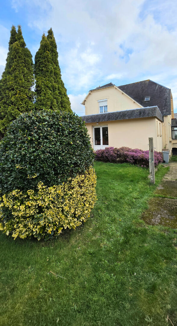 Agence immobilière de AGENCE IMMOBILIERE DE LOCMARIA