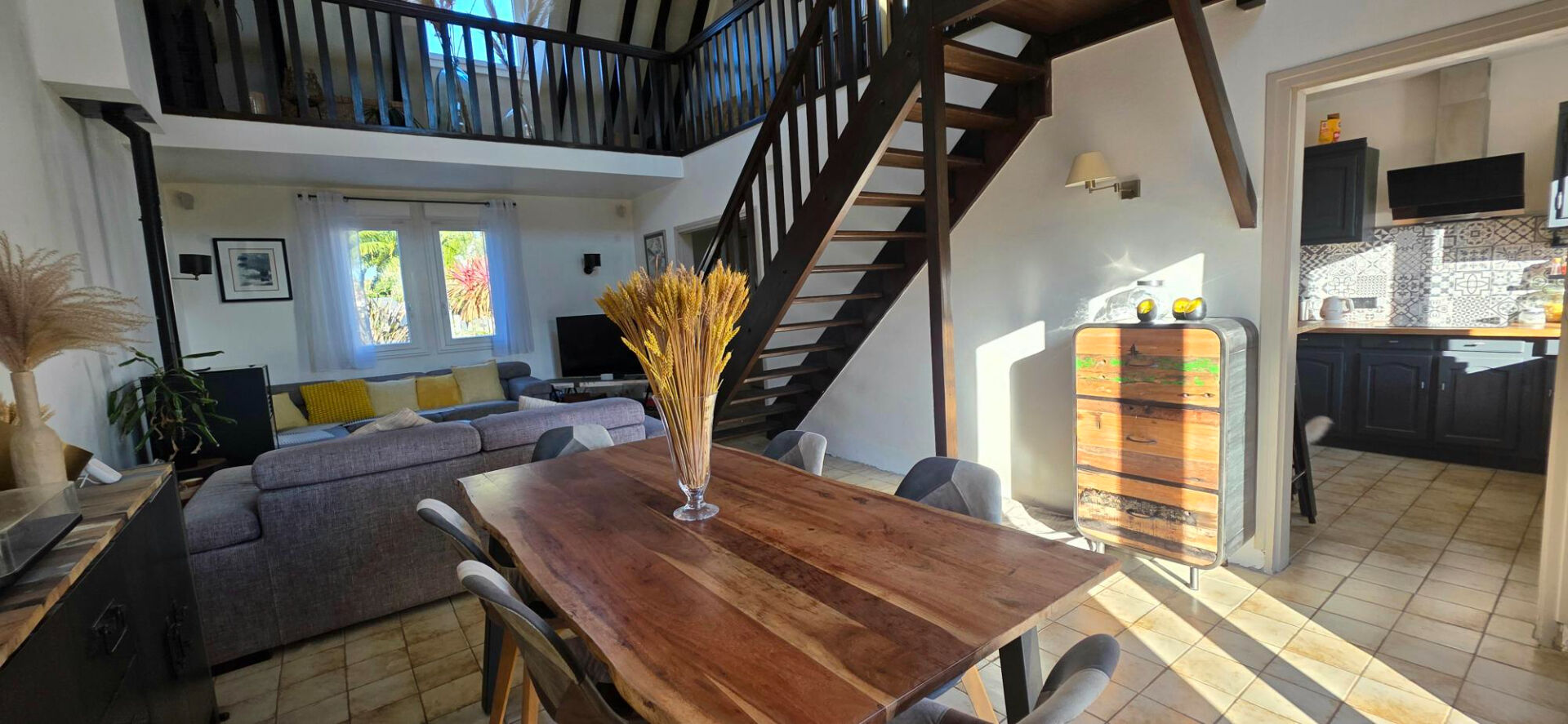 Agence immobilière de AGENCE IMMOBILIERE DE LOCMARIA