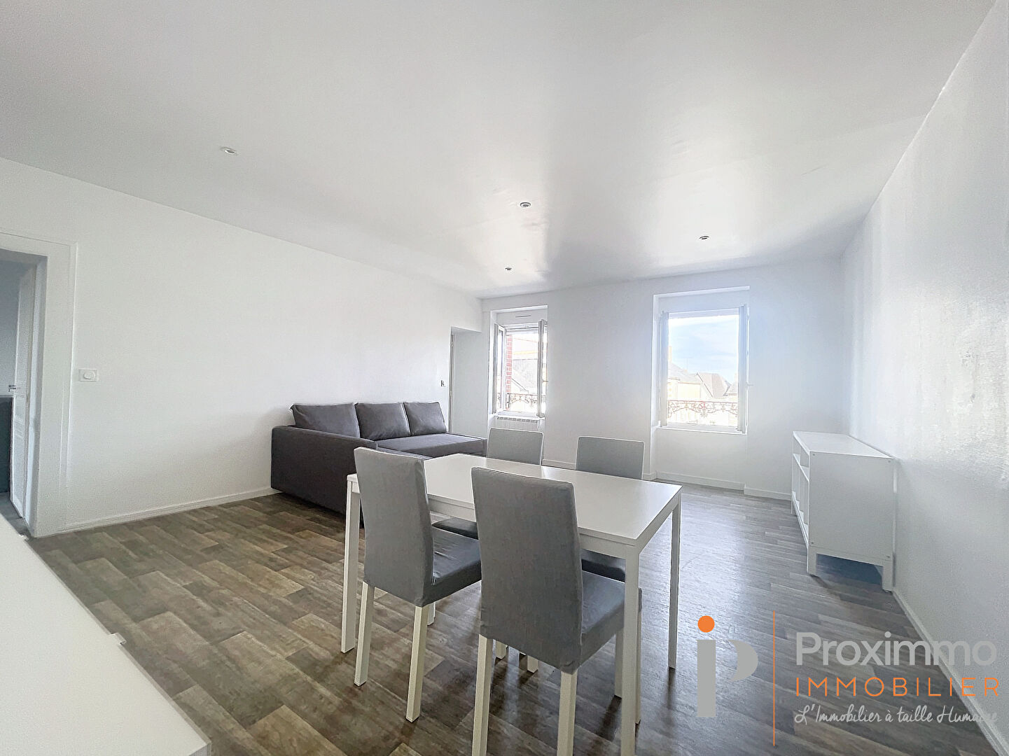 Photo A LOUER APPARTEMENT HYPER CENTRE DE BAIN DE BRETAGNE image 3/6