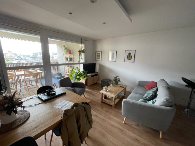 A LOUER - APPARTEMENT T3 - BRUZ