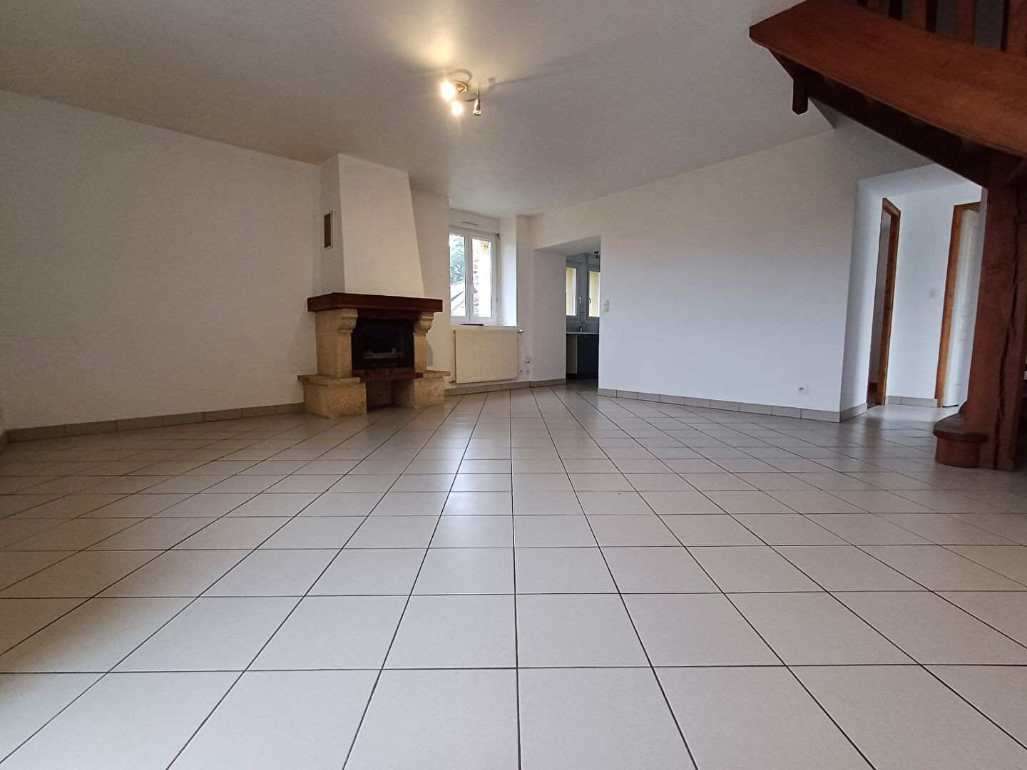 A louer VAL D'ANAST, à 3 km de LOHEAC