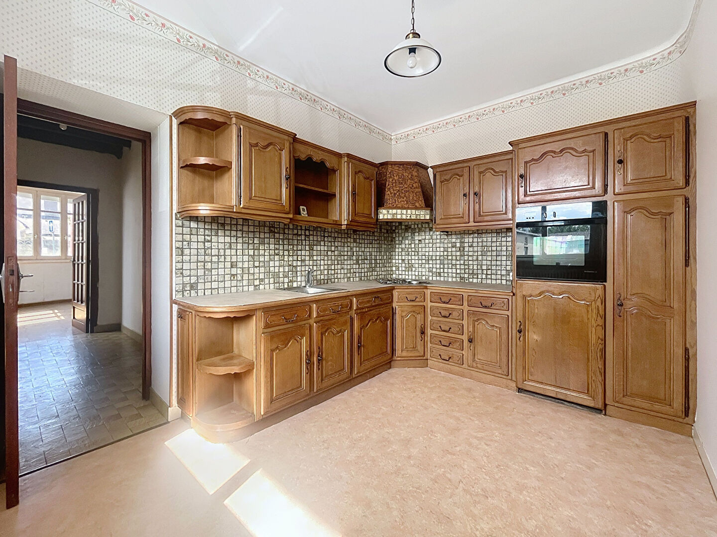 Photo Charmante maison familiale en pierre, au coeur du Bourg de Saint-Malo-des-Trois-Fontaines image 3/6