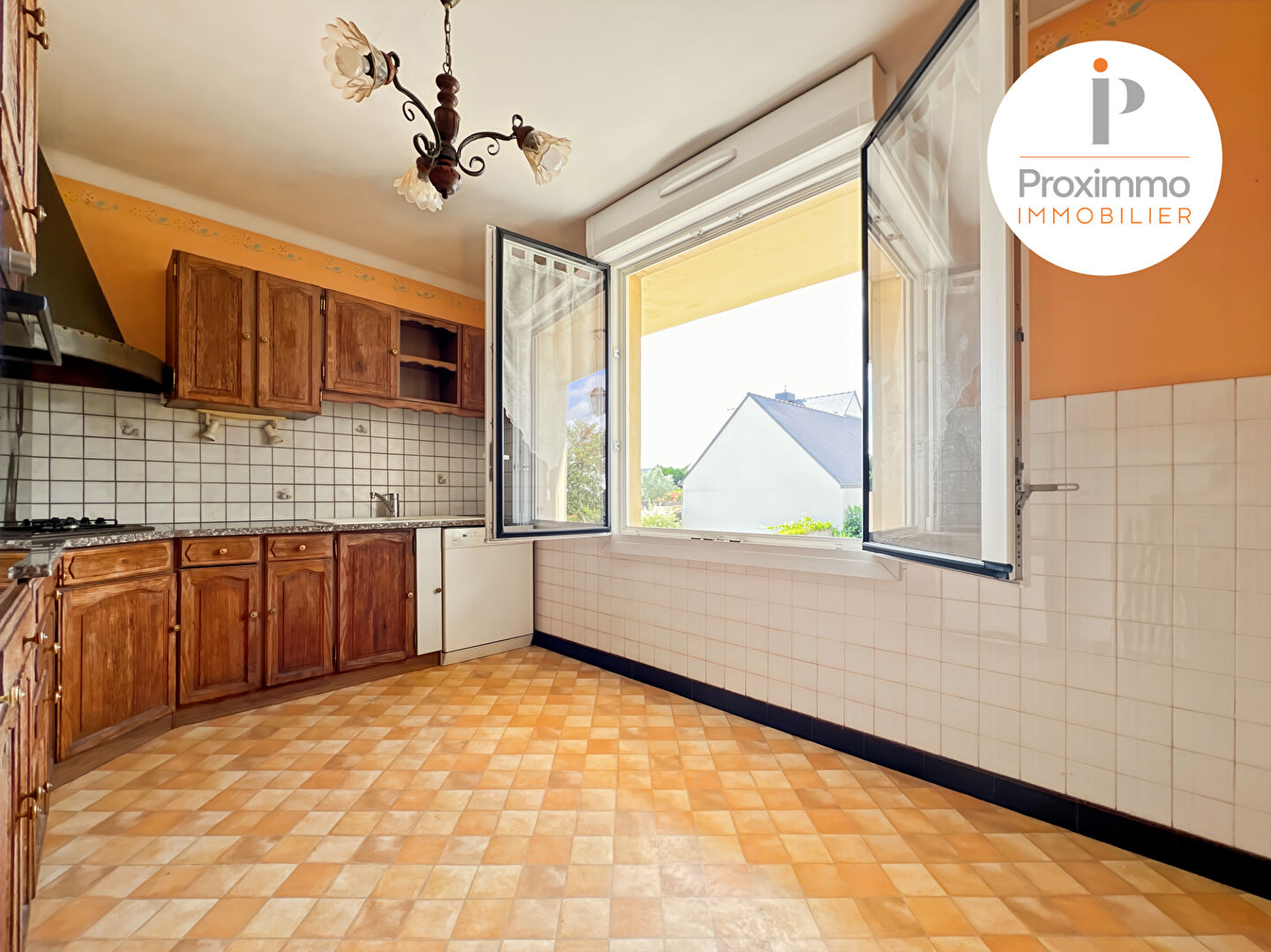 Photo * VENDU *  Maison familiale avec sous-sol complet - Bain-de-Bretagne - ille et vialine image 3/6