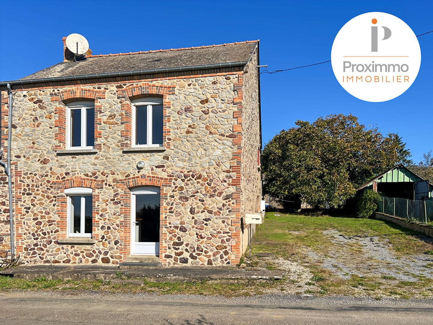 MAISON EN PIERRES - CAMPAGNE - 10 MIN  SUD DE BAIN DE BRETAGNE - ILLE ET VILAINE - BRETAGNE