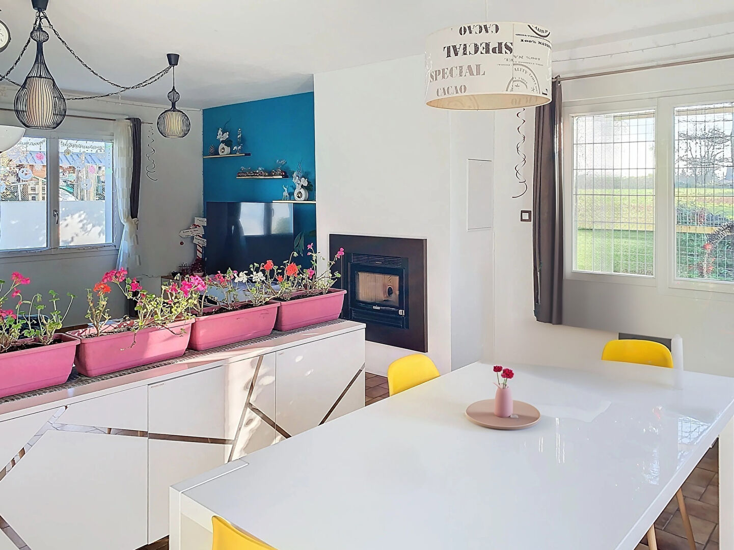 Photo Maison lumineuse - secteur bourg - FEGREAC image 3/6