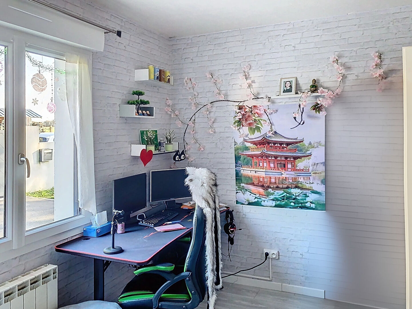 Photo Maison lumineuse - secteur bourg - FEGREAC image 6/6