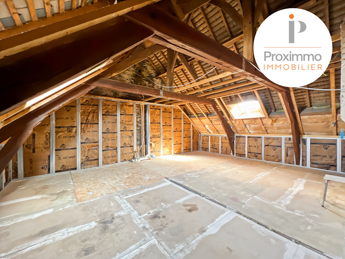 A VENDRE PLATEAU - HYPER CENTRE DE BAIN DE BRETAGNE- ILLE ET VILAINE