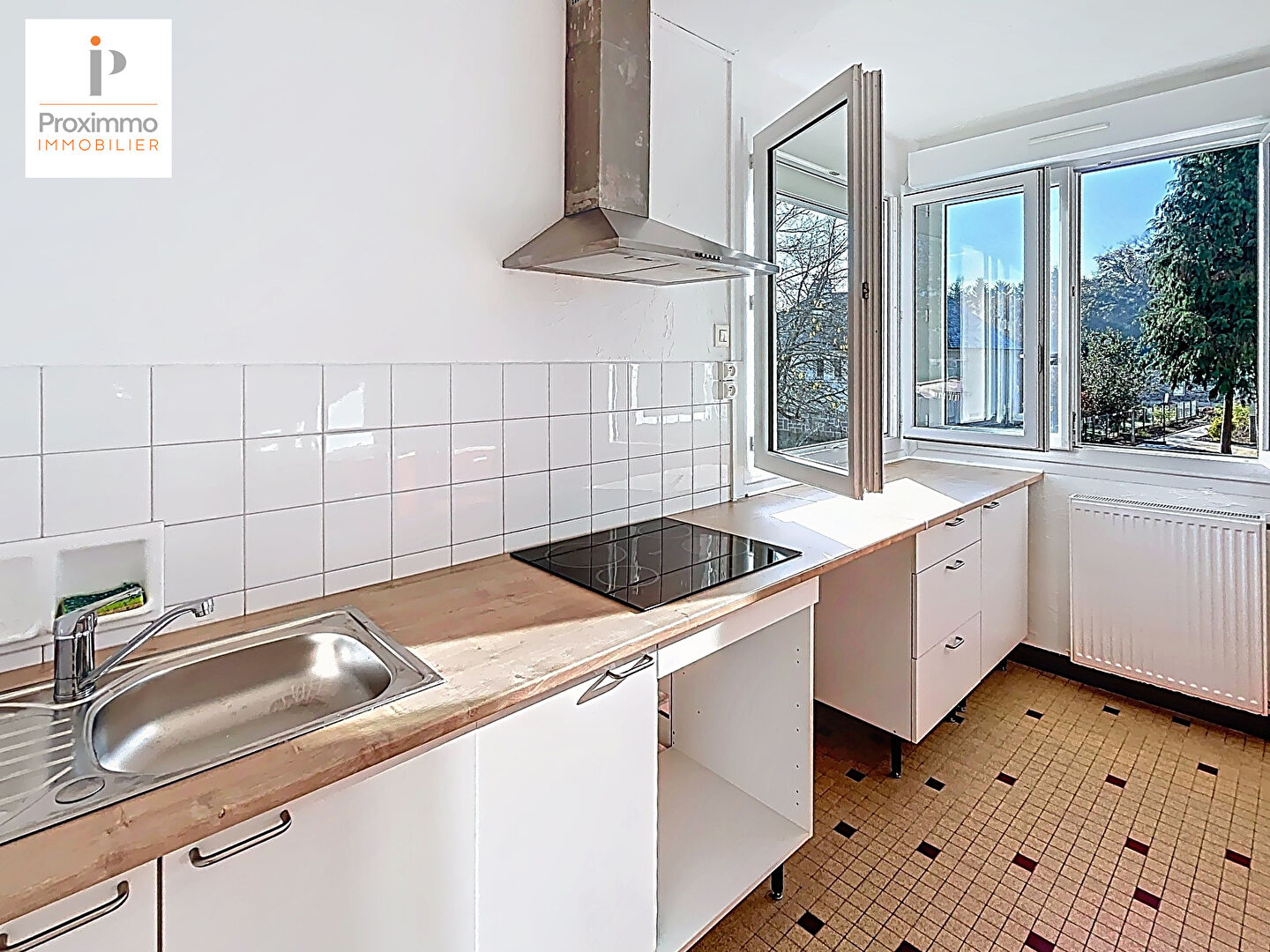 Photo CENTRE GUIPRY-MESSAC 2 Chambres - Combles aménageables. image 5/6