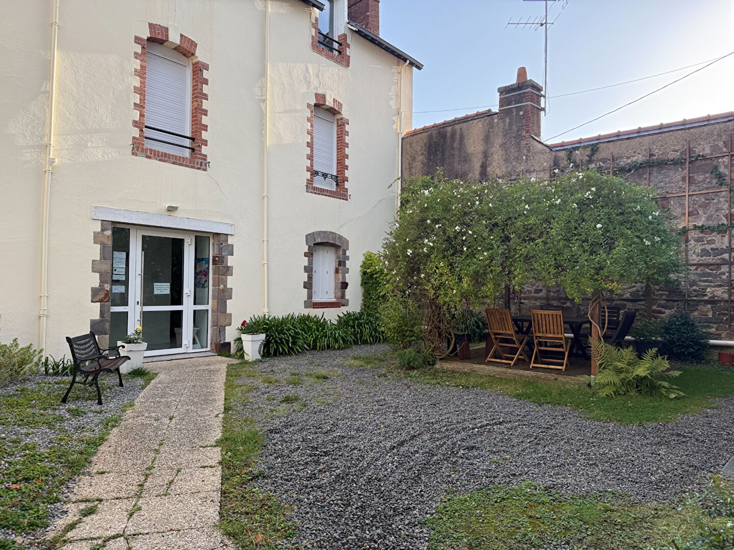 Photo A Louer local professionnel 21.31m² partagé à REDON image 3/3