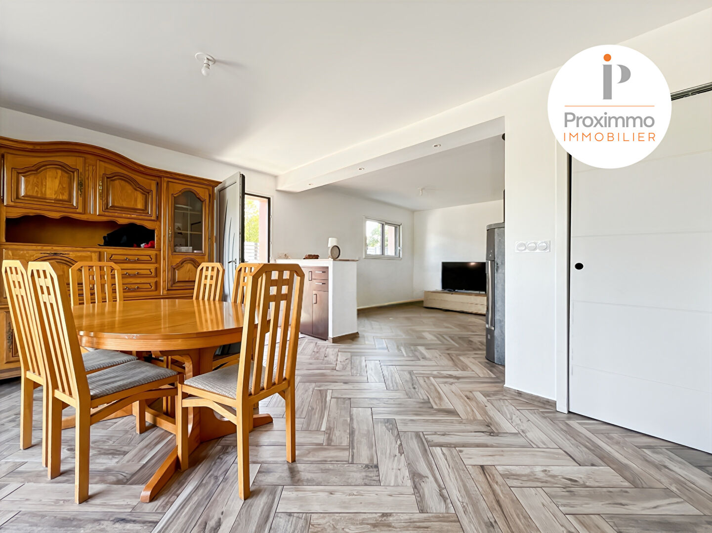 Photo MAISON - JARDIN - 3 CHAMBRES - VERN-SUR-SEICHE (35770 ) image 4/6