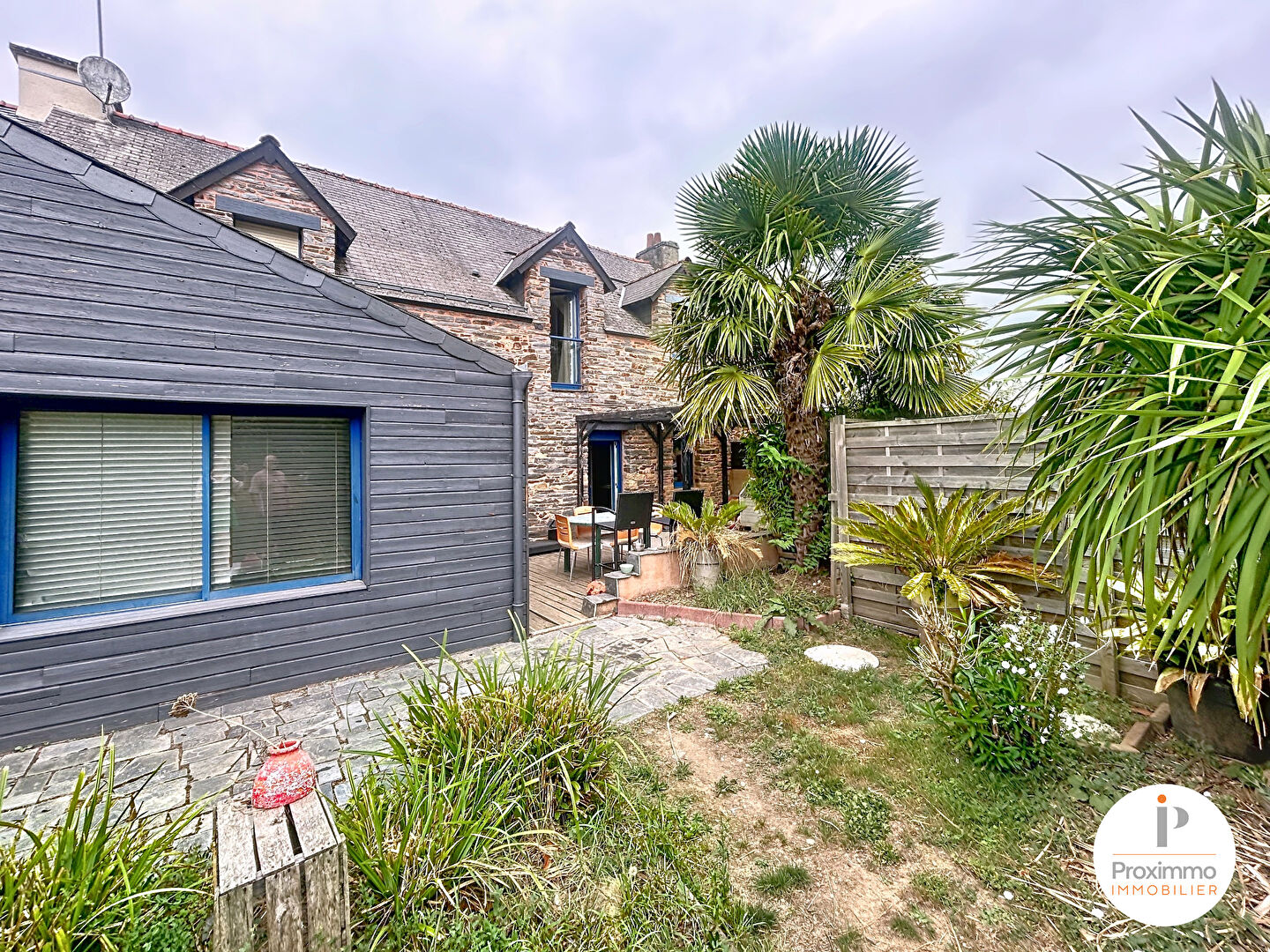 Photo Maison Bains Sur Oust 6 pièce(s) 145 m2 image 1/6