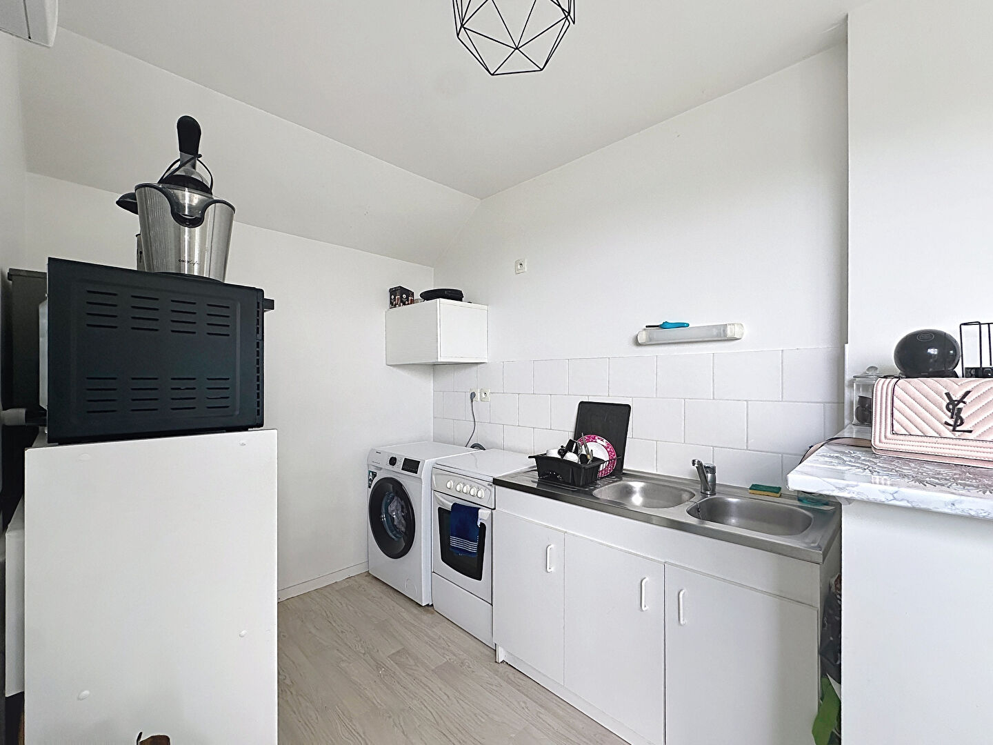 Photo À VENDRE  - APPARTEMENT T2 AVEC TERRASSE, CAVE ET PARKING - PIPRIAC image 3/5