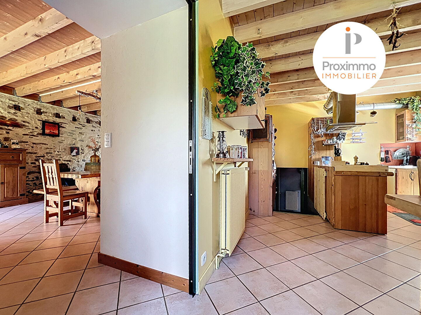 Photo PLECHATEL (35470) - LONGÈRE EN PIERRES 199 m² SUR TERRAIN 3900 m² image 2/6